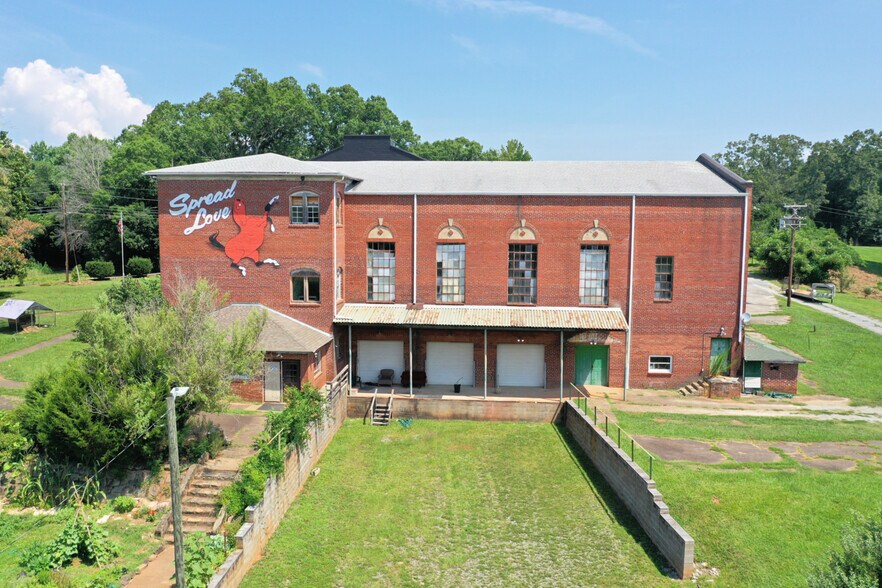 More Photos Of 156 School Rd, Mill Spring Office For Lease