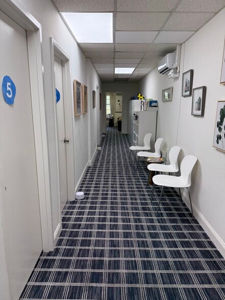 More Photos Of 55 Front St, Rockville Centre Office For Sale