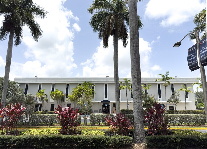 More Photos Of 7301 N University Dr, Tamarac Medical For Lease