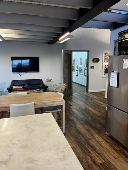 More Photos Of 363-367 Bloomfield Ave, Montclair Office For Lease