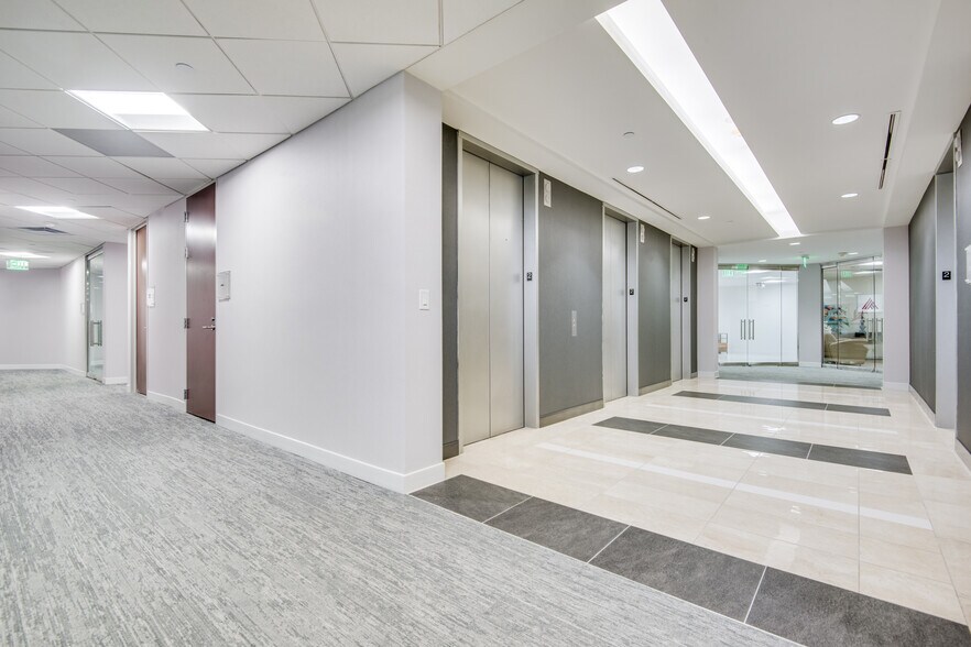 More Photos Of 400 E Las Colinas Blvd, Irving Office For Lease