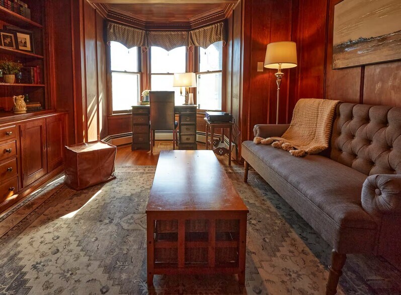 More Photos Of 722 Main St, Bennington Freestanding For Sale