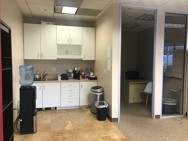 More Photos Of 600 N Brand Blvd, Glendale Medical For Lease