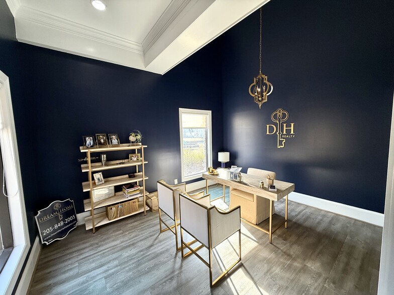 More Photos Of 204 Griffin Park Dr, Birmingham Office For Sale