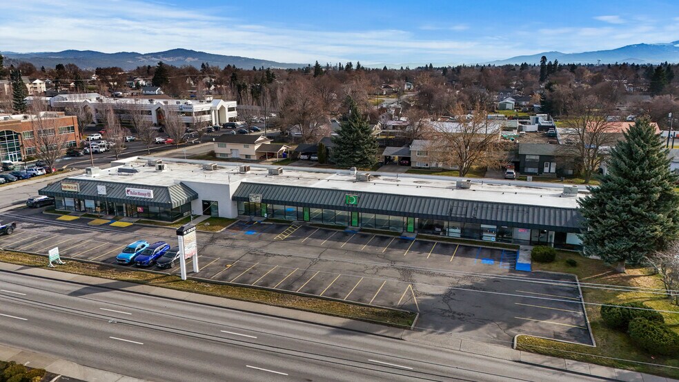 More Photos Of 1300-1312 N Mullan Rd, Spokane Valley Freestanding For Sale