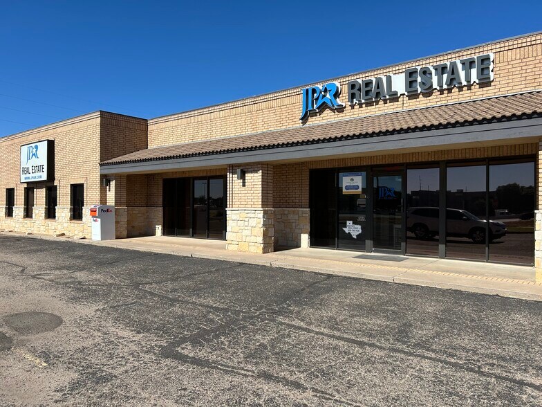 More Photos Of 4718 S Loop 289, Lubbock Office Residential For Lease