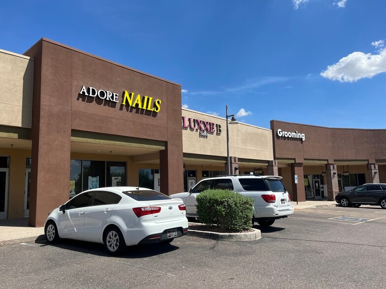 More Photos Of 42407 N Vision Way, Anthem Freestanding For Lease