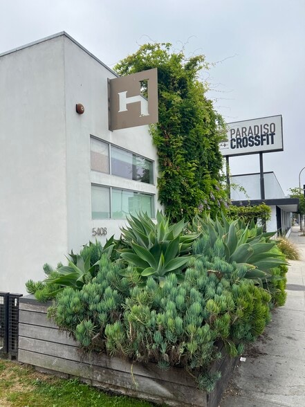More Photos Of 5408 Sepulveda Blvd, Culver City Office For Lease