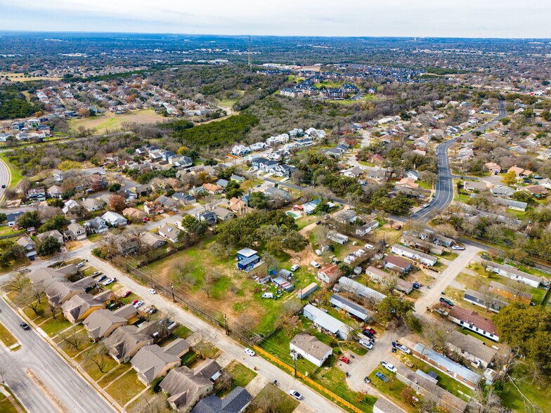 More Photos Of 8203 Longview Rd, Austin Land For Sale