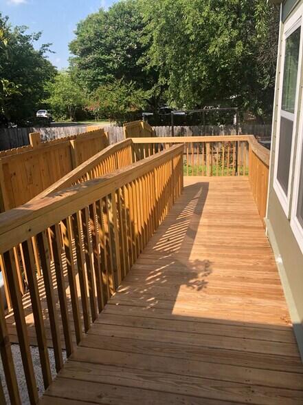 More Photos Of 1008 S Rock St, Georgetown Office Residential For Sale