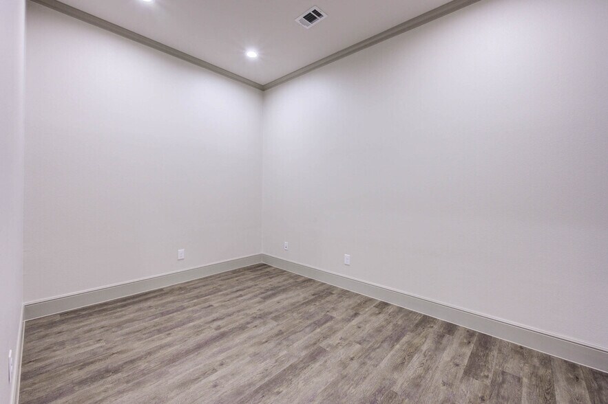 More Photos Of 18930 Kuykendahl Rd, Spring Medical For Lease