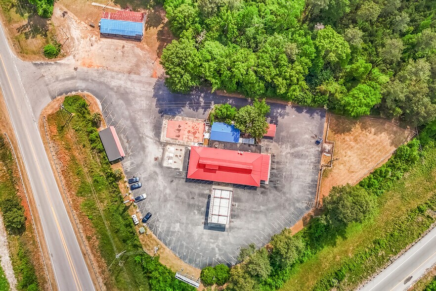 More Photos Of 500 Buff Blvd, Summerton General Retail For Sale