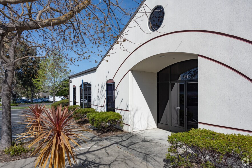 More Photos Of 215 W Gateway Rd, Napa Research And Development For Sale