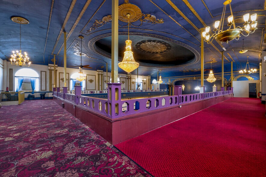 More Photos Of 5670 58th St, Flushing Lodge Meeting Hall For Sale