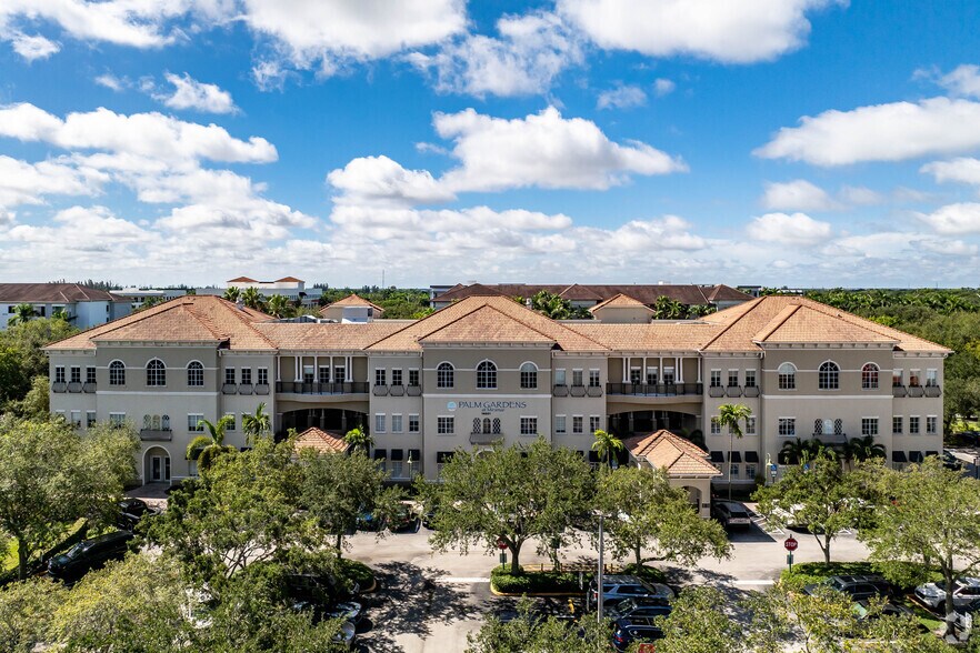 More Photos Of 14601 Hotel Rd, Miramar Medical For Lease