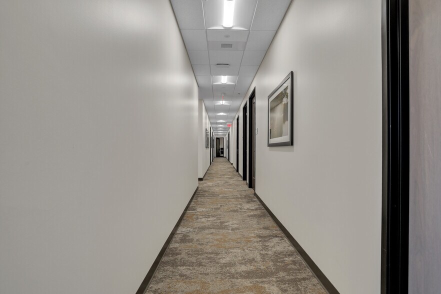 More Photos Of 8701 Menchaca Rd, Austin Medical For Sale