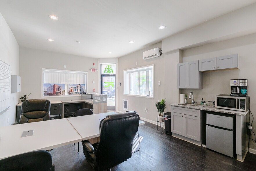 More Photos Of 1632 N 29th St, Philadelphia Office Residential For Lease