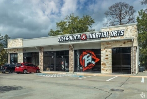 More Photos Of , Tomball General Retail For Sale