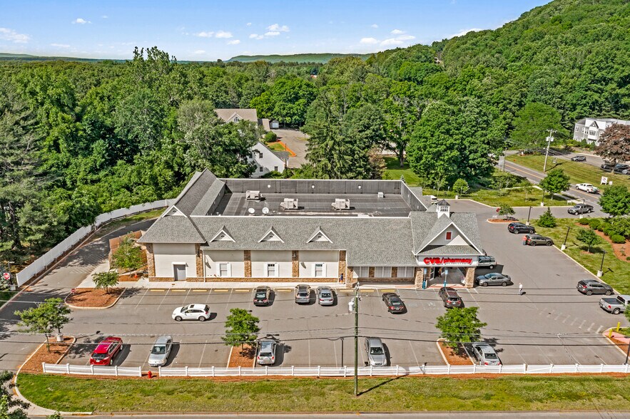 More Photos Of 330 Main St, Farmington Drugstore For Sale