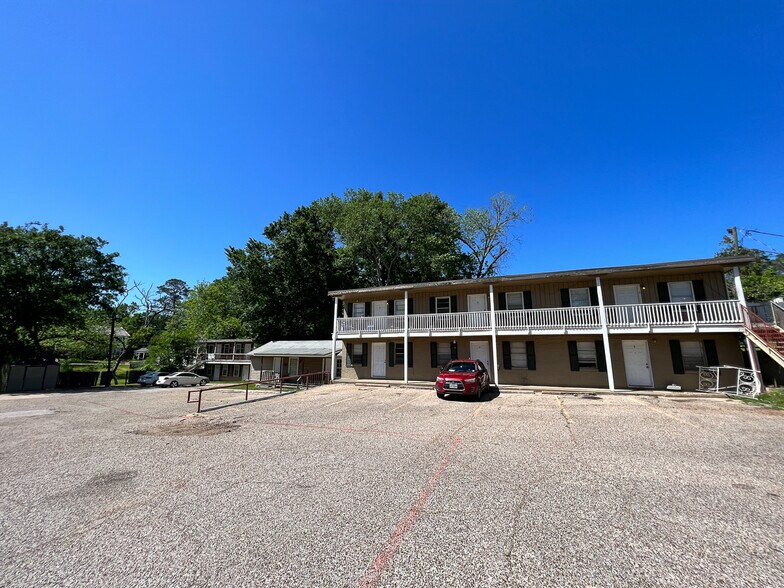 More Photos Of 1206 20th St, Huntsville Apartments For Sale