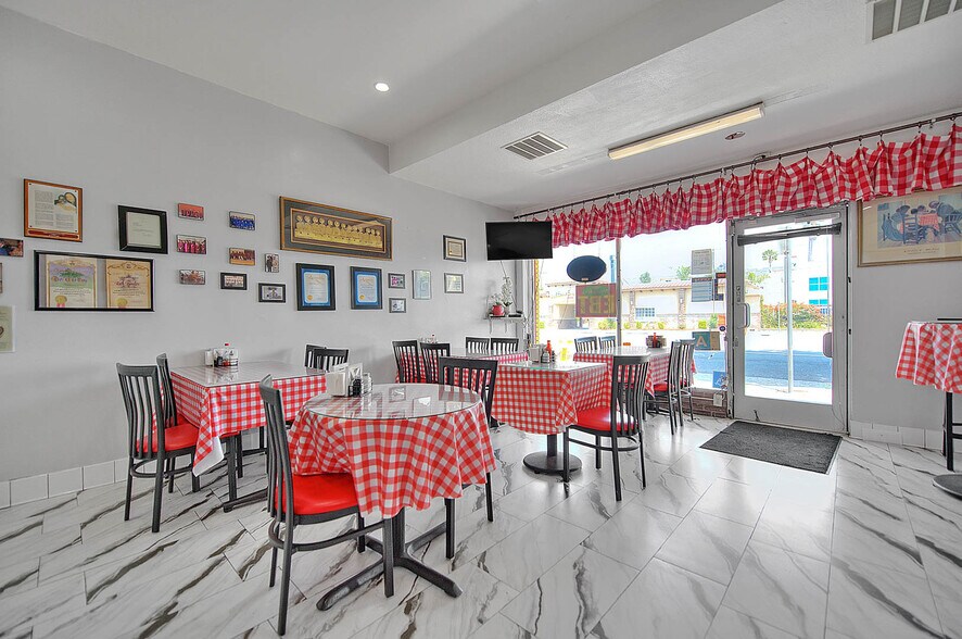 More Photos Of 14901 S Western Ave, Gardena Freestanding For Lease