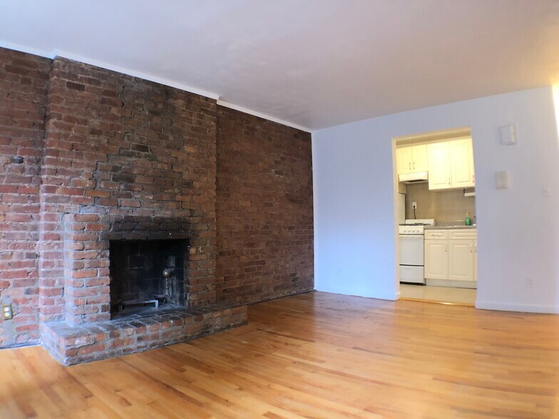 More Photos Of 125 Lexington Ave, New York Apartments For Sale