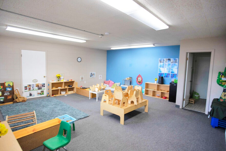 More Photos Of 5995 Dr Martin Luther King Jr St S, Saint Petersburg Religious Facility For Sale