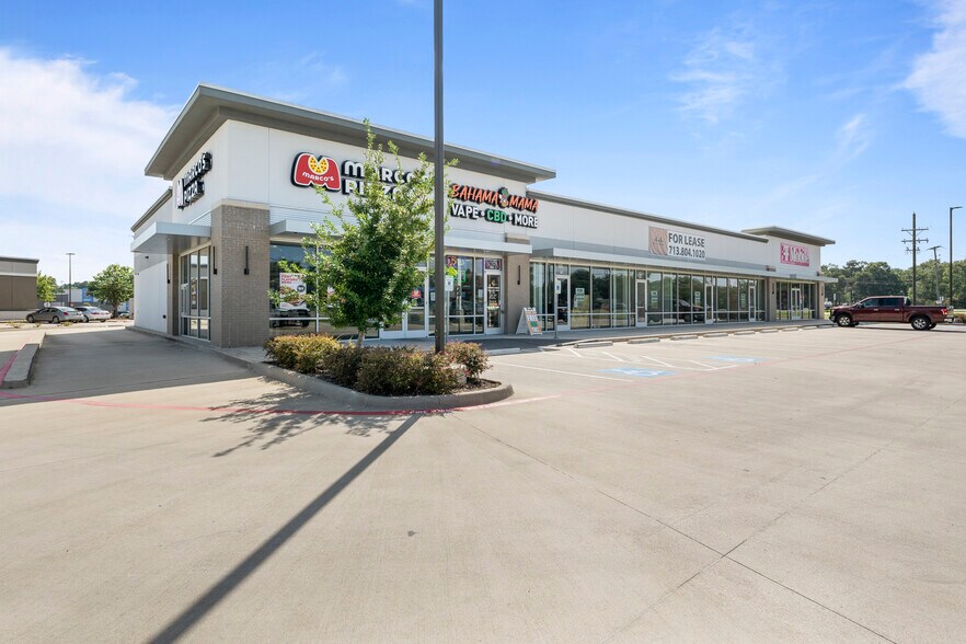 More Photos Of 2139 Highway 146 Byp, Liberty Storefront For Lease