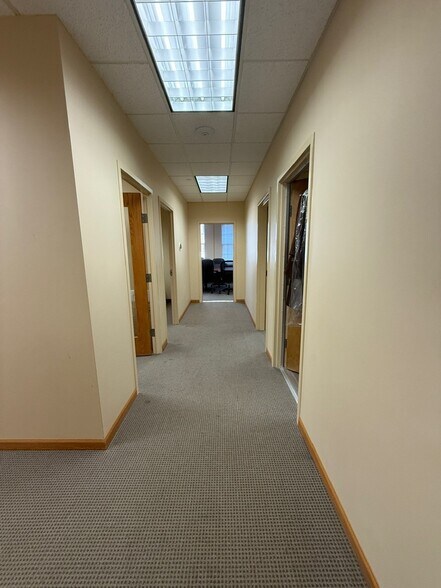 More Photos Of , La Plata Office For Sale