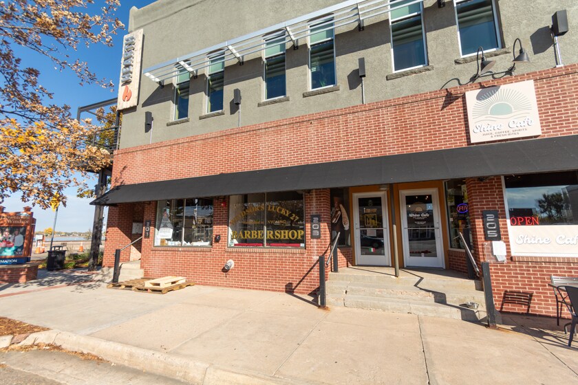 More Photos Of 201-205 4th St, Windsor Storefront Retail Office For Lease