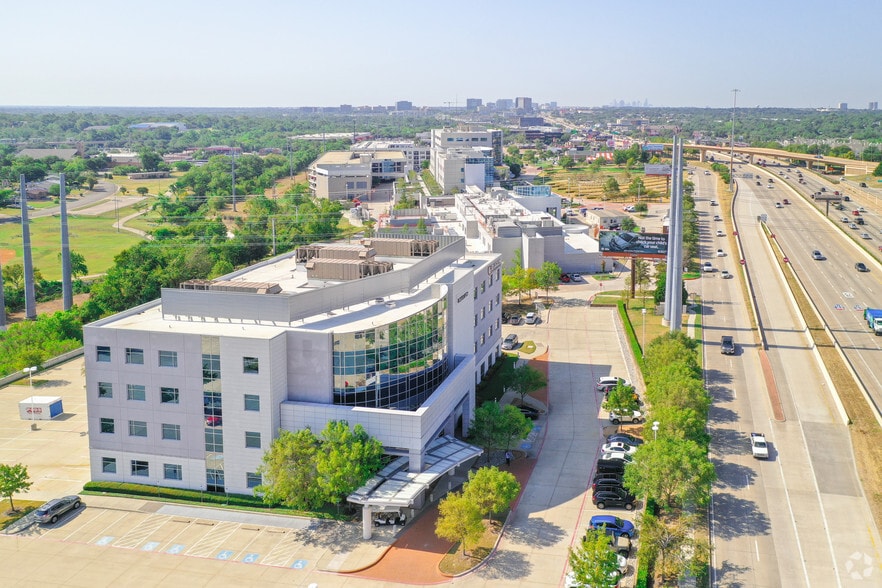 12222 N Central Expy, Dallas, TX 75243 Medical Office For Lease