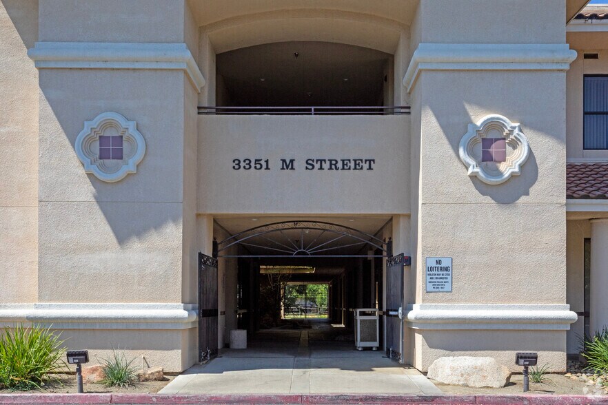 More Photos Of 3351 M St, Merced Office For Sale