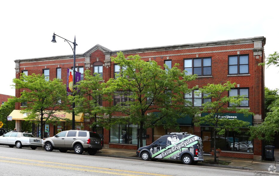 More Photos Of 4335 W Irving Park Rd, Chicago Apartments For Sale
