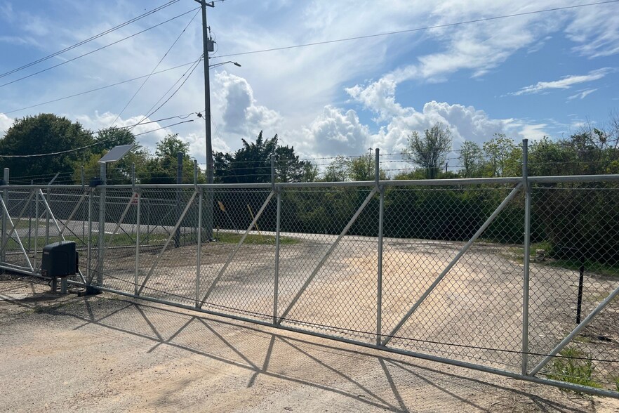 More Photos Of 0 Port Road, Seabrook Land For Lease