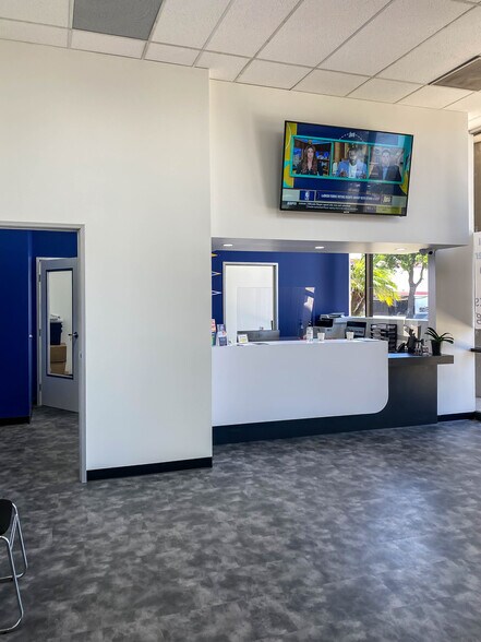 More Photos Of 15111 Whittier Blvd, Whittier Medical For Lease