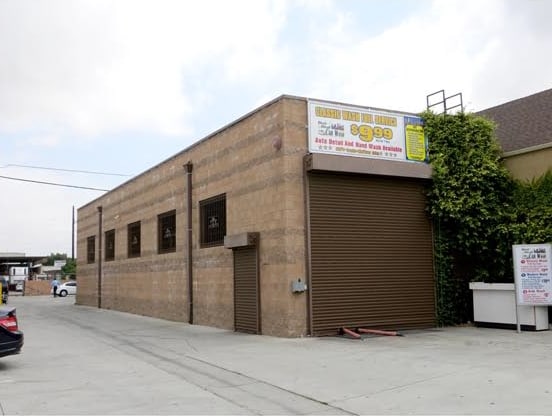 More Photos Of 1823 E Vernon Ave, Los Angeles Service For Lease