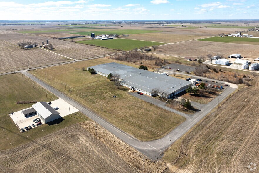 More Photos Of 3750 Industrial Dr, Carlyle Warehouse For Sale