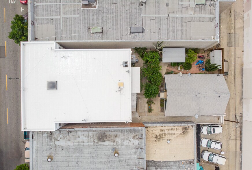 More Photos Of 418-424 W 6th St, San Pedro Apartments For Sale