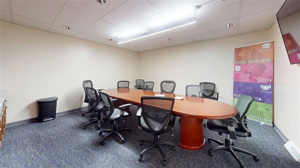 More Photos Of 213 E 41st St, Erie Office For Sale