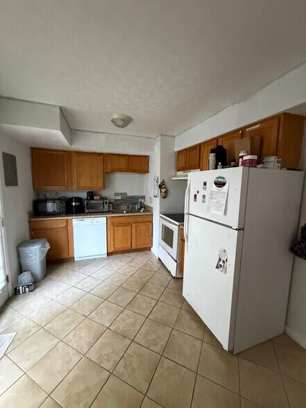 More Photos Of , Kingsport Multifamily For Sale