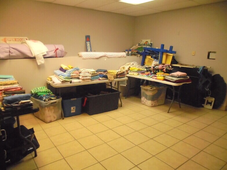 More Photos Of 132 E Hobsonway, Blythe Office For Sale