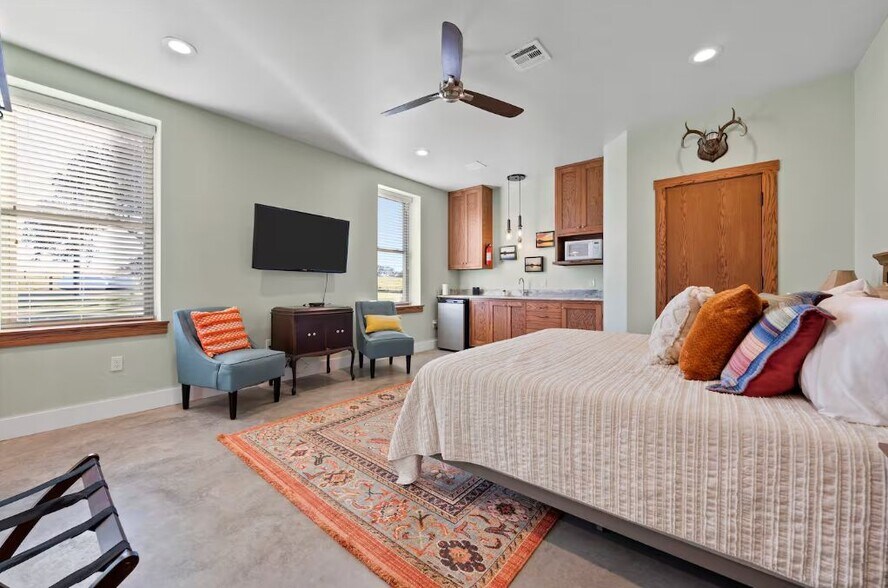 More Photos Of 435 County Road 470, Chilton Land For Sale