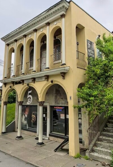 More Photos Of 1905 Bardstown Rd, Louisville Storefront Retail Residential For Sale