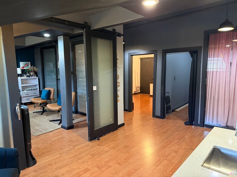 More Photos Of 2800 Holly Springs Pky, Holly Springs General Retail For Lease