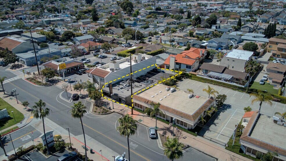 More Photos Of 24123 Narbonne Ave, Lomita Bar For Sale