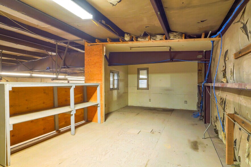 More Photos Of 1257 N 4th St, Laramie Industrial For Sale