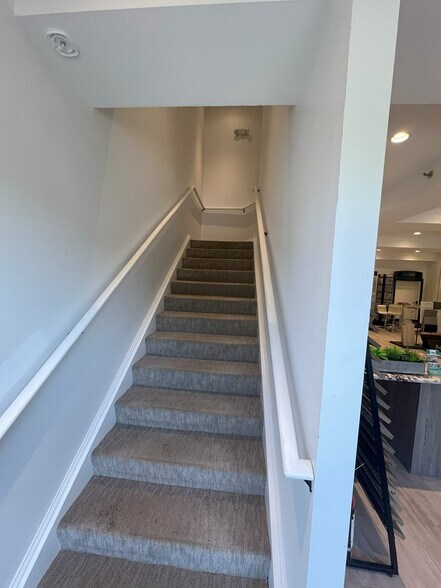 More Photos Of 44632 Guilford Dr, Ashburn Flex For Lease