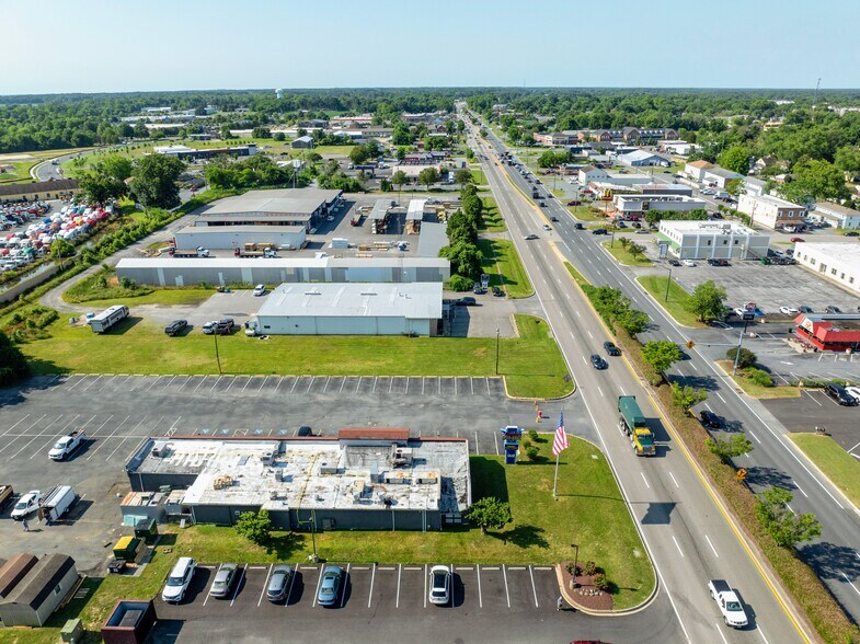 More Photos Of 8451 Ocean Gtwy, Easton Restaurant For Sale