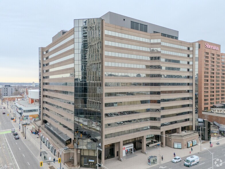 More Photos Of 120 King St W, Hamilton Office For Lease