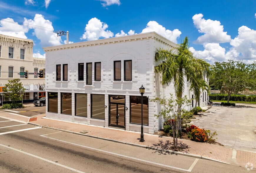 Primary Photo Of 905 Manatee Ave E, Bradenton Coworking Space